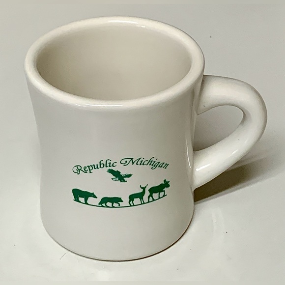 1990s Vintage Wildlife Animal Illustrated REPUBLIC MICHIGAN Ceramic Coffee Mug - Picture 2 of 14